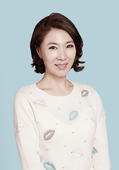 Hwang Young-Hee