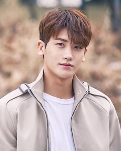 Park Hyung-Sik